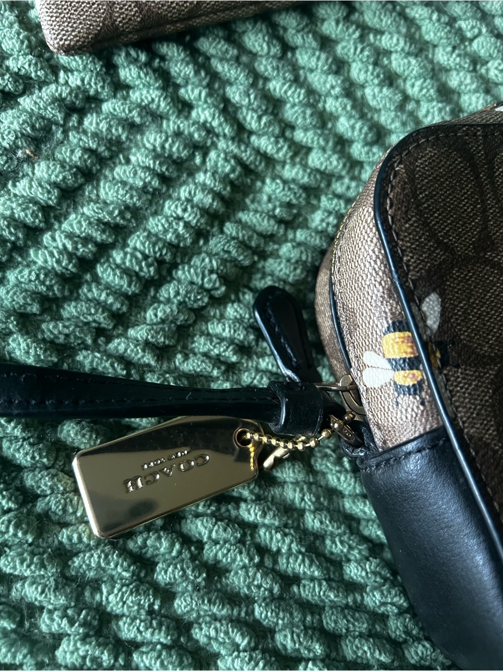Coach Brown Signature Bee Print Crossbody with Wristlet - Picture 3 of 6